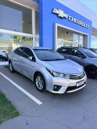 TOYOTA COROLLA 2.0 ALTIS 16V FLEX 4P AUTOMÁTICO TOYOTA COROLLA 2.0 ALTIS 16V FLEX 4P AUTOMÁTICO